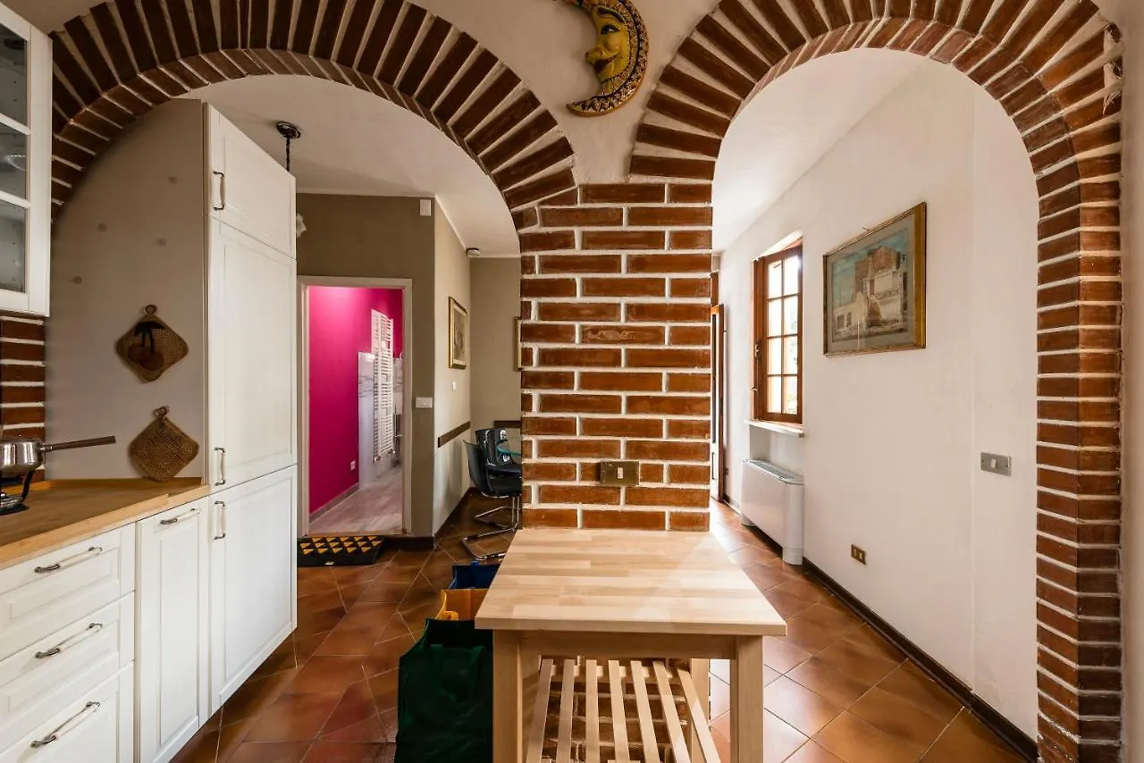 Bed and Breakfast La Gemma Di Elena Лукка