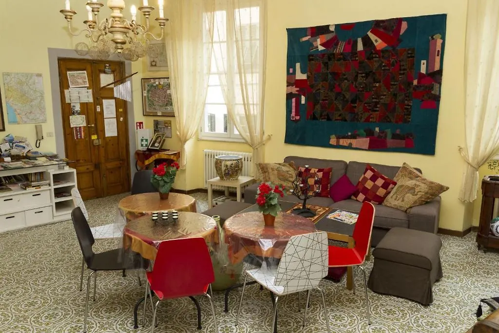 Bed and Breakfast La Gemma Di Elena Лукка 2*,  Италия