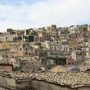La Corte Di Ibla Pensión Ragusa
