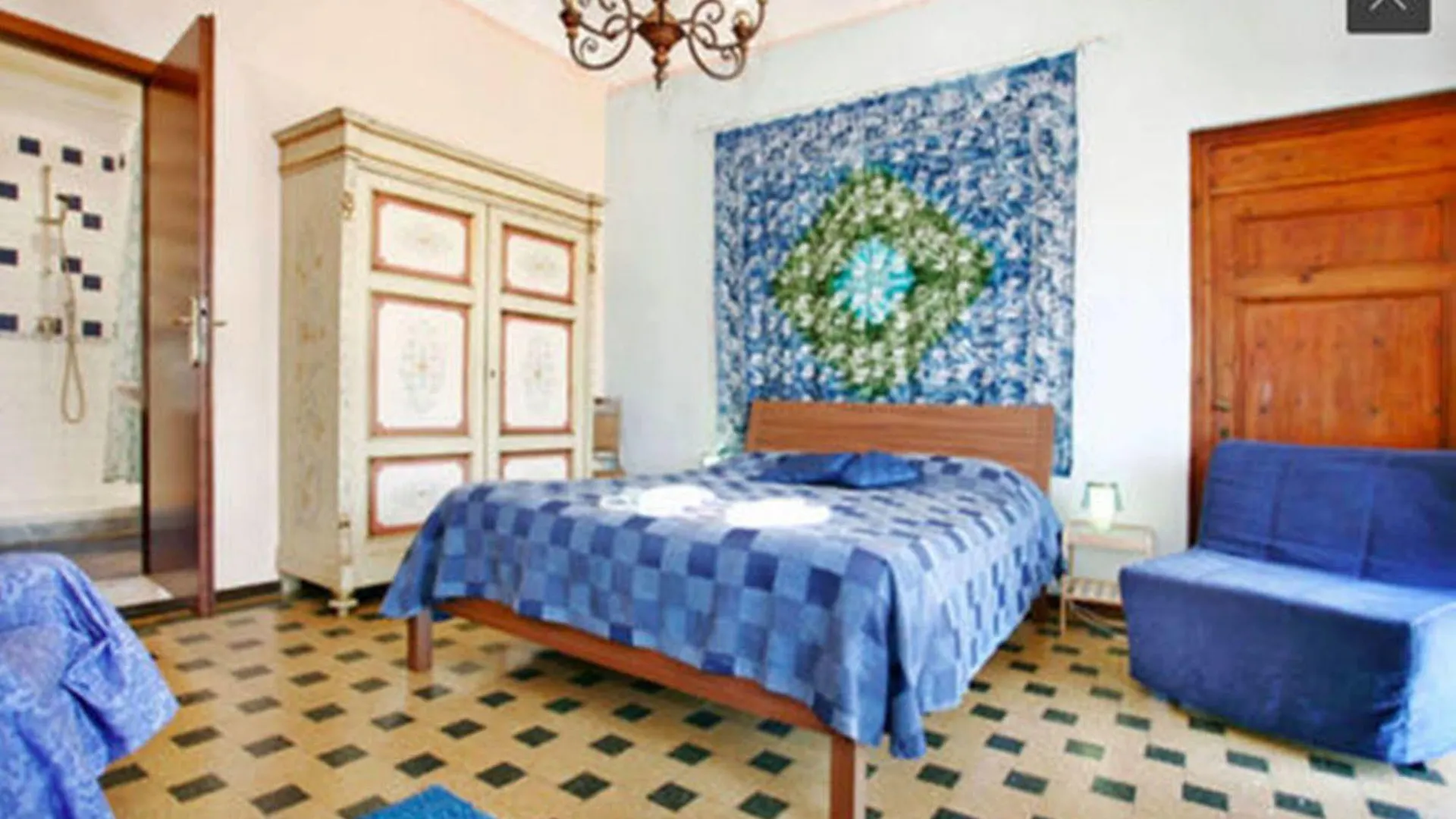 **  La Gemma Di Elena Bed & Breakfast Lucca Italy